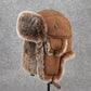 Elegantní teplo: Pánská čepice Ushanka